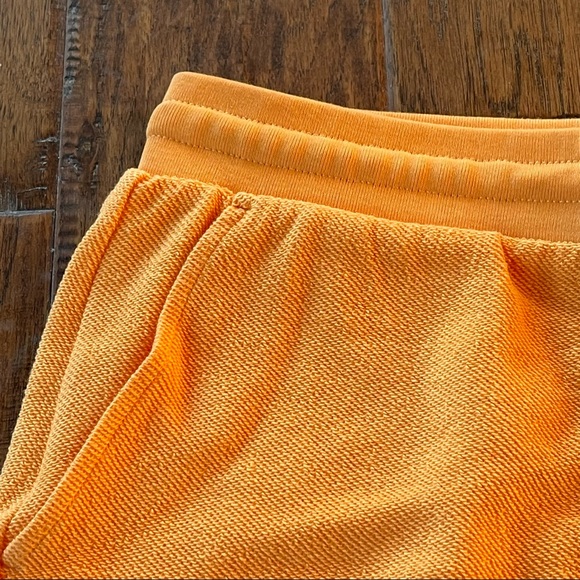 Gap Factory orange shorts w/front pockets & drawstring waist size L - Picture 2 of 8